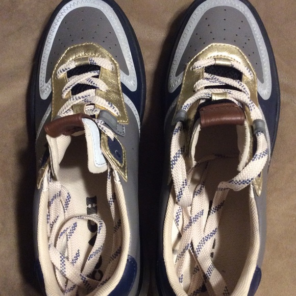 coach Sneakers size 8.5 - Picture 5 of 5